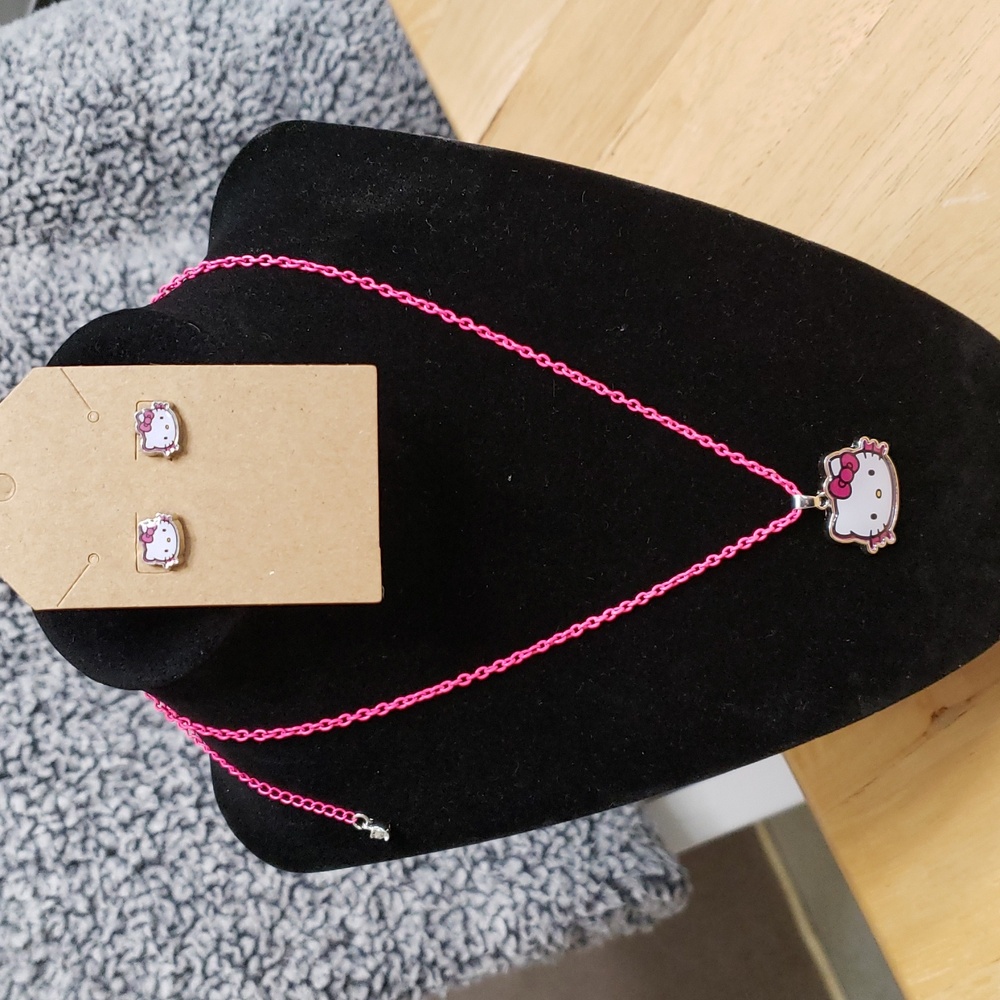 Hello Kitty Pink Necklace and Earrings Set